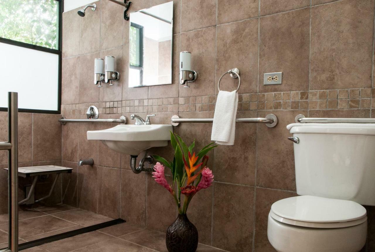 Tapirus Lodge And Reserve Carrillo  Extérieur photo